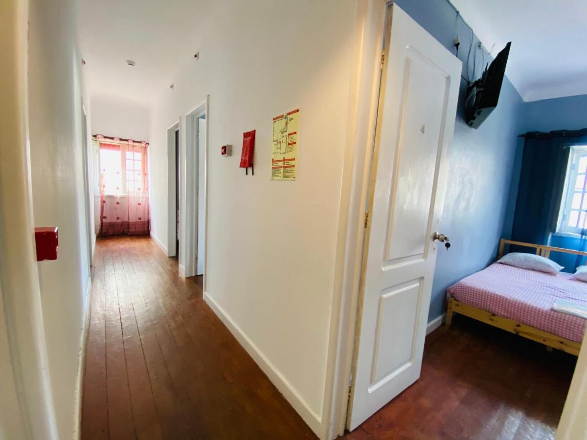 Fernando Guest House Aveiro Esterno foto